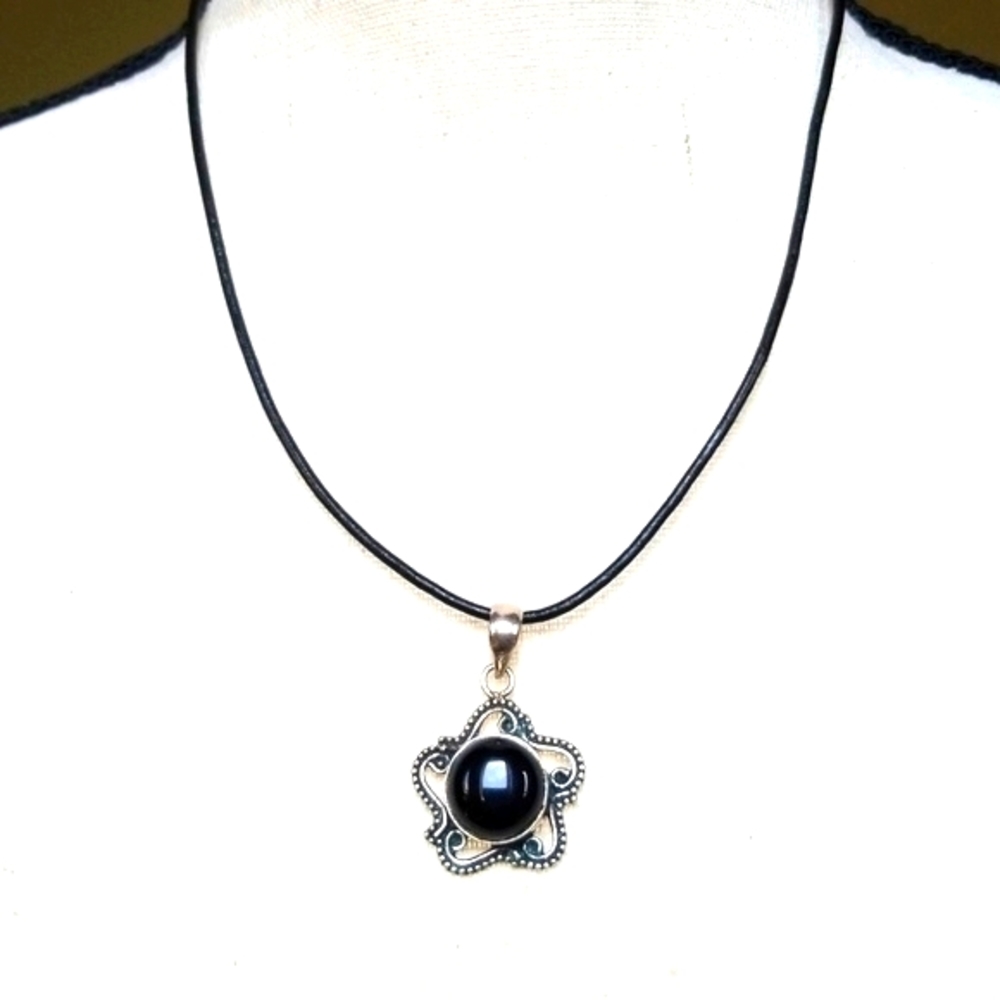 Vintage Onyx 925 Sterling Silver Leather Cord Pendant Necklace - Picture 8 of 15